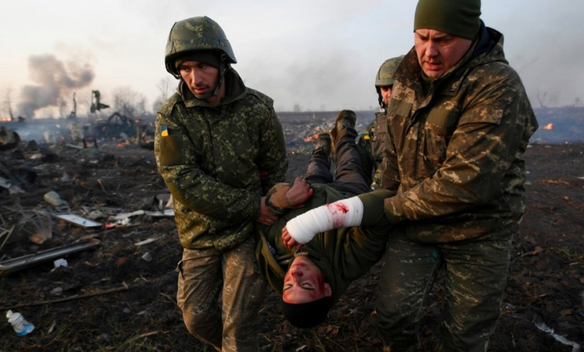 Новости СВО на вечер 11 ноября: КАМАЗы трупов ВСУ в Покровске, налет дронов на нефтезавод под Оренбургом, Зеленский сдает Херсон