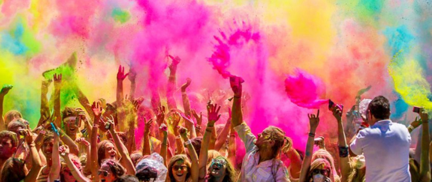 Дискотека, битва красками, марафон по поеданию пончиков, инсталляции - организаторы Дня молодежи решили «закинуть в народ» программу праздника для обсуждения