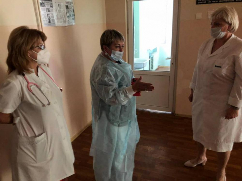 В Волгограде «Единая Россия» попиарилась на брошенном в фекалиях мальчике из больницы, - «Блокнот Волгограда"