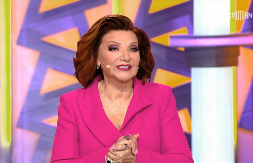 Елена Степаненко триумфально вернулась на ТВ и стала загадкой для пластических хирургов  