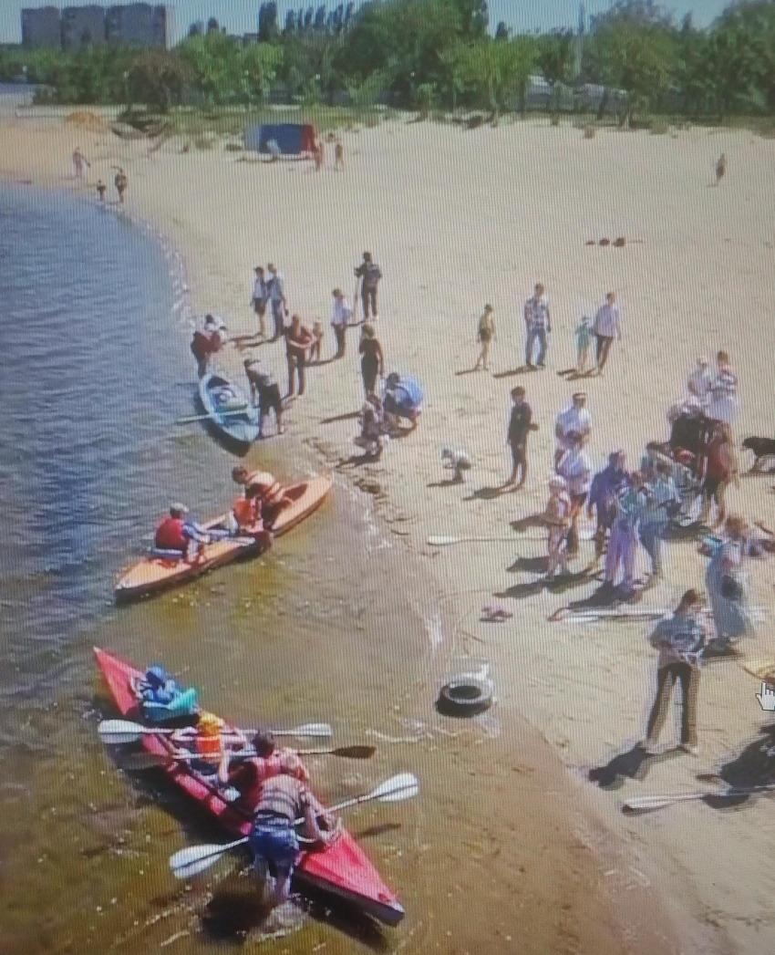 В Камышине байдарочники «опробовали» воду в реке (ВИДЕО)