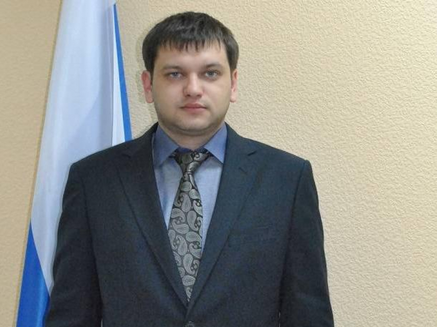 Экс-судью Камышинского городского суда Виталия Дыблина приговорили к полутора годам условно, - «Блокнот Волгограда"