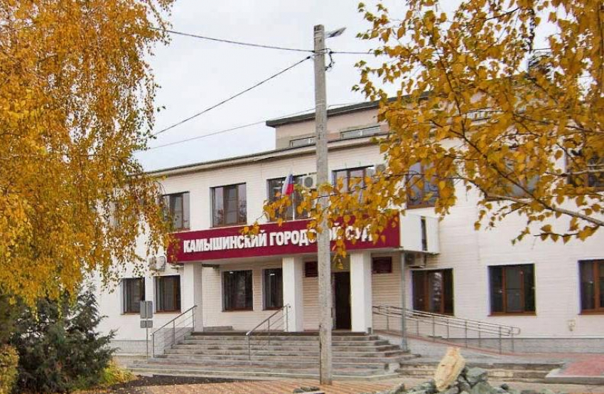 В Камышине под суд отправили слесаря, которого считают виновником гибели 15-летнего мальчика от угарного газа