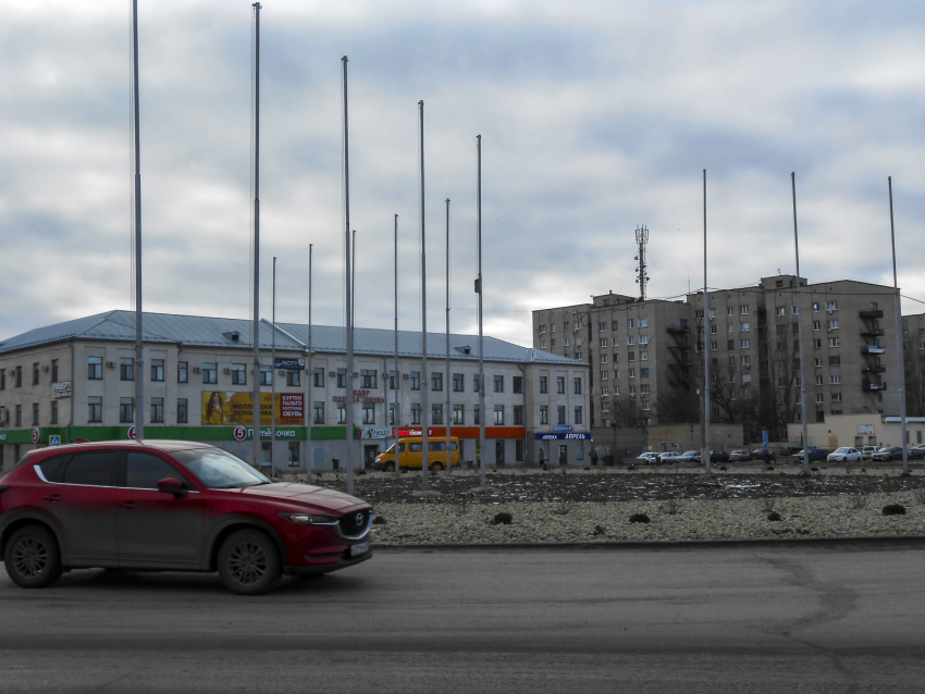 В Камышине в двух многоэтажках «ни с того, ни с сего» отключили воду