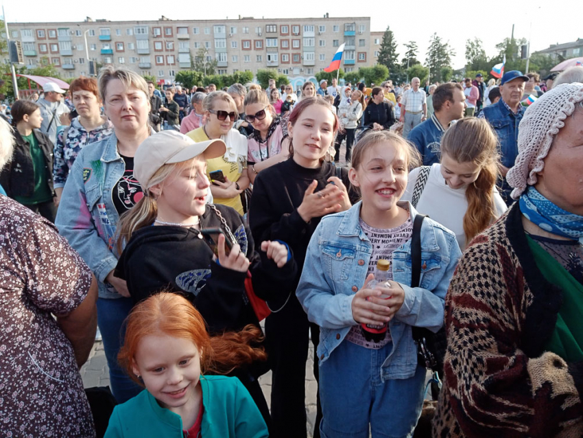 Кандидаты в депутаты Камышинской городской думы возмутились, что им в административной газете дают очень мало бесплатной площади для разговора с народом