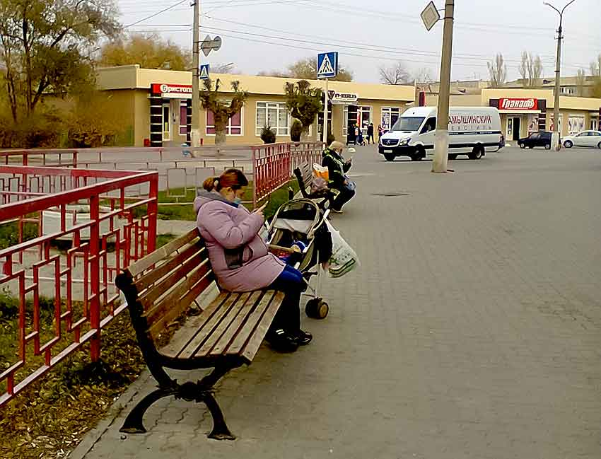 "Хуже бы, да некуда", - говорят жители Волгоградской области о скорости заражения коронавирусом новых пациентов