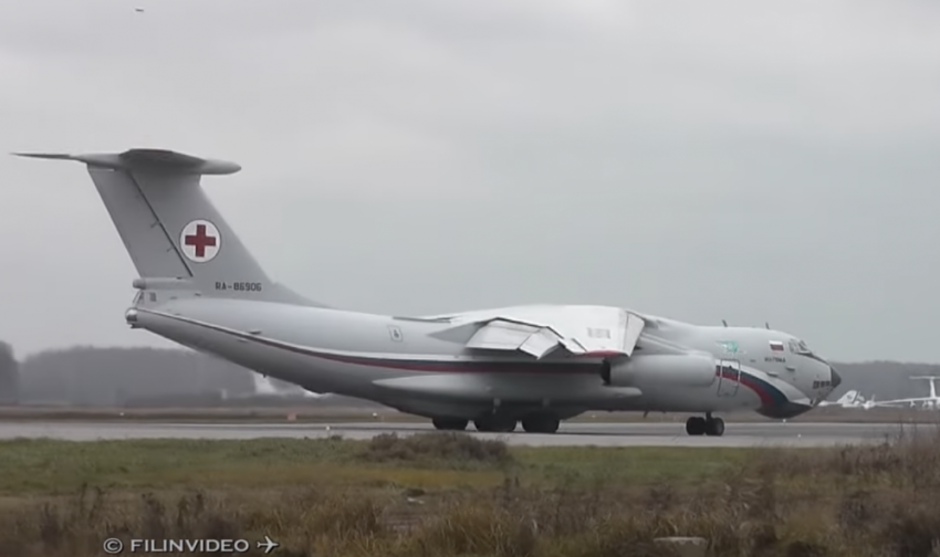 Самолет «Скальпель» для доставки тяжелораненых военных пролетел под Волгоградской областью