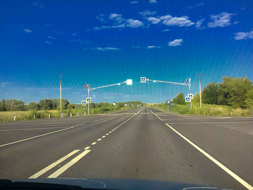 В Камышинском районе установили новый светофор на перекрестке «Костарево - Таловка"