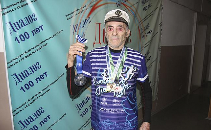 84-летний камышанин отличился в волгоградском марафоне