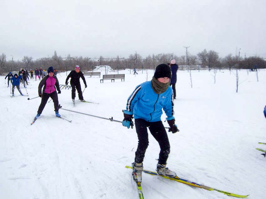 Администрация Камышина объявила о лыжных соревнованиях в парке Текстильщиков, где взять снега - неизвестно