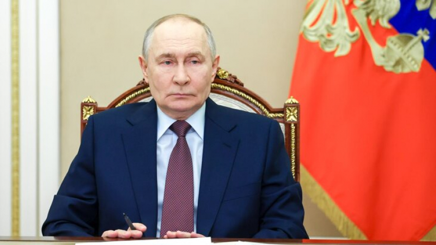 Владимир Путин объяснил сбои в работе интернета в крупных городах