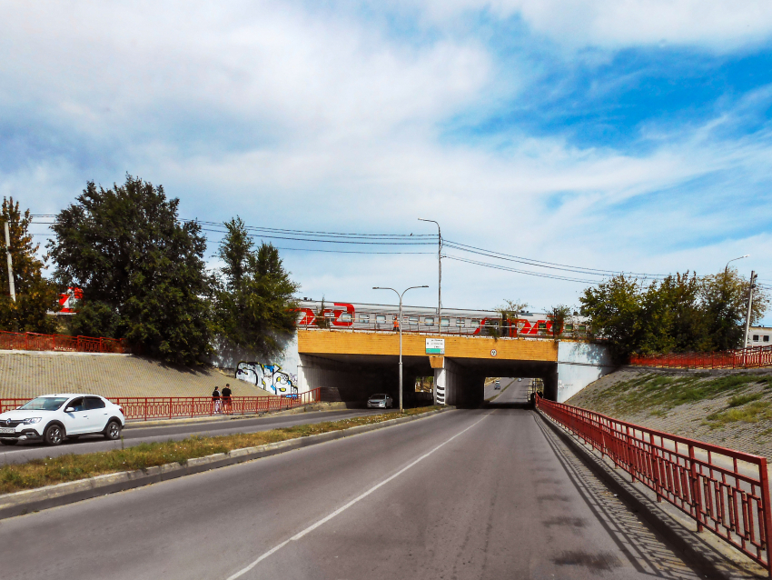 Остановились 11 поездов недалеко от станции Петров Вал в Камышинском районе, поезда «Москва - Камышин»  это не коснулось