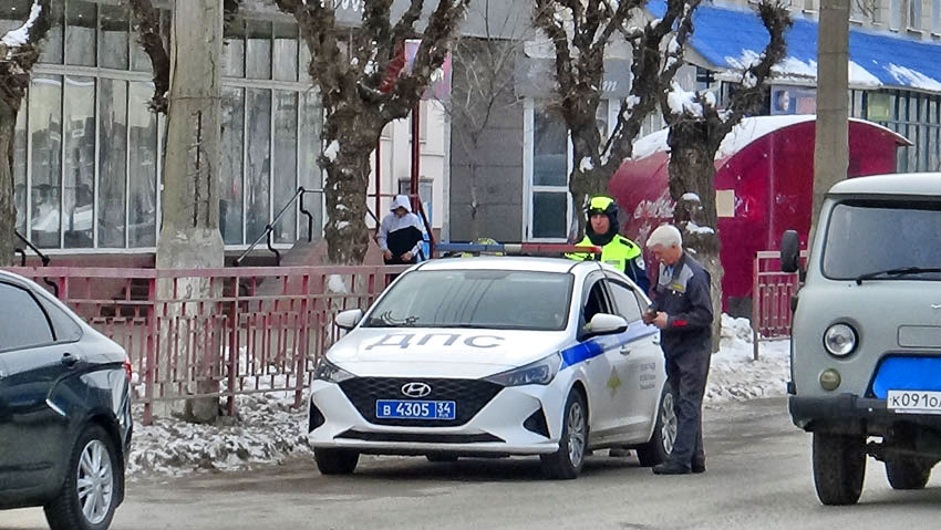 Пенсионер вместо автомобиля купил у мошенников «картинку»