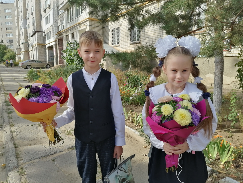 Здравствуй, осень! Здравствуй, школа! Здравствуй, наш любимый класс!