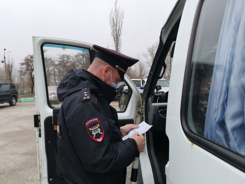 В Камышине объектом повышенного внимания сотрудников ГИБДД станут в праздничные дни автобусы и маршрутки