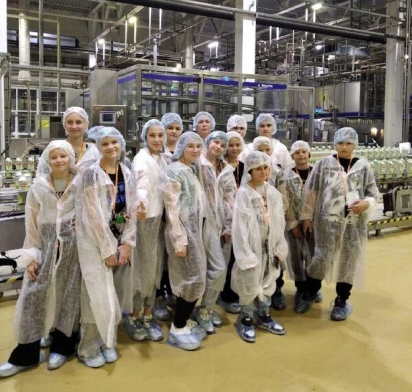 Как шестиклассники из Камышинского района попали на дегустацию в сочную империю «Садов Придонья"