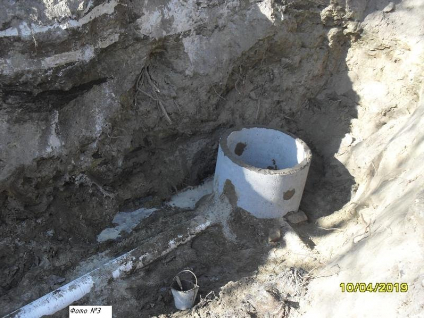 Приоритеты коммунальщиков Камышина на апрель: рейсы на кладбище в Пасху и замена водопровода