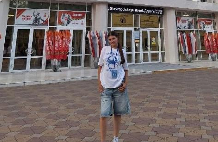 Камышинская школьница приблизила свой статус студентки  через проект «свистящего языка"