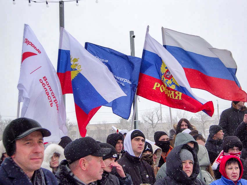 Поток желающих обзавестись мандатом Облдумы по Камышинскому избирательному округу  не иссякает, появился выдвиженец коммунистов