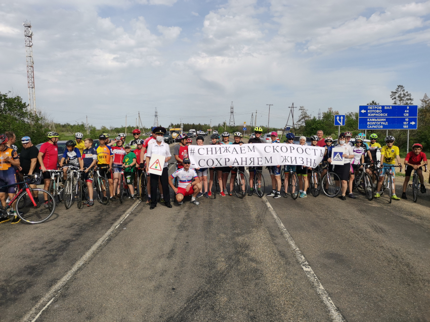 Почему сотрудники Камышинского ОГИБДД провели акцию «Снижаем скорость - сохраняем жизнь!» на ольховской автодороге