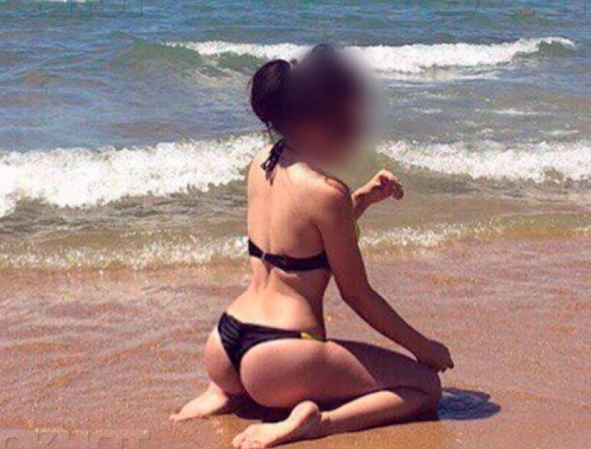 В Волжском на пляже в реальном времени сформировали ТОП-10 самых жарких поклонниц бикини