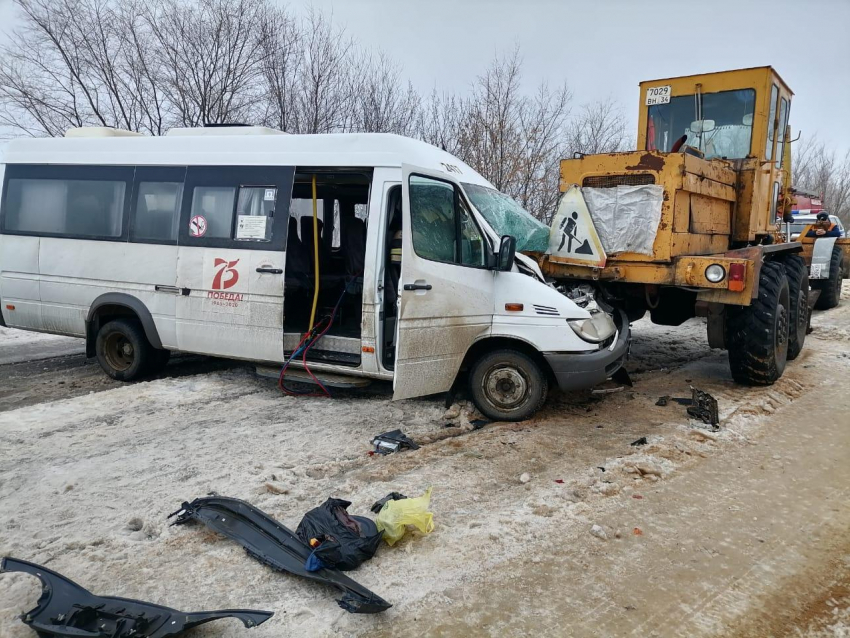 Сотрудники ГИБДД Камышина занялись проверкой автобусов