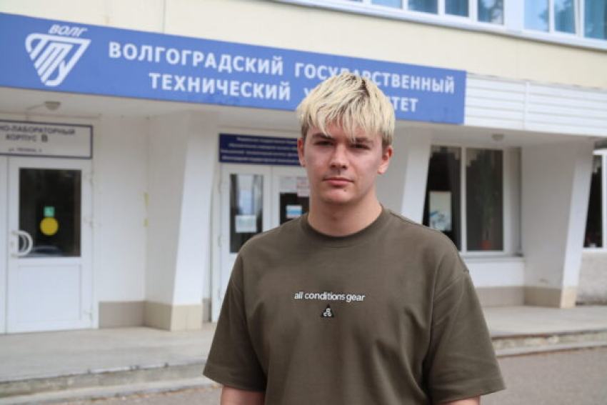 Миллион на идею: студент Камышинского технологического института Роман Ловчев совершенствует 3D‑печать