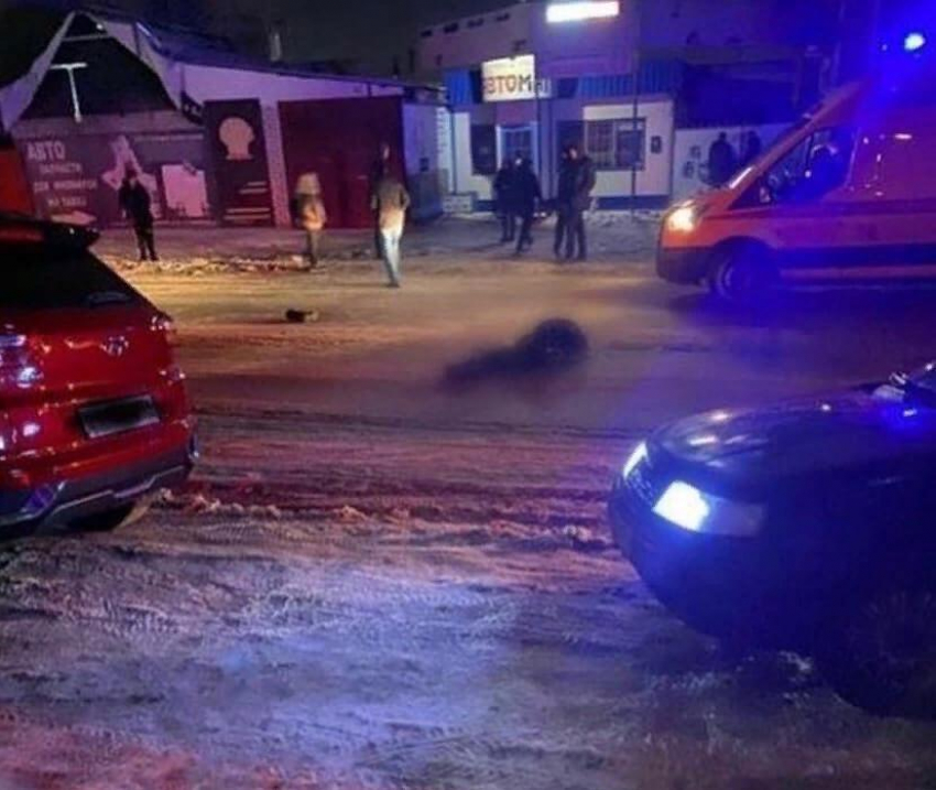 В Камышине на улице Базарова парень за рулем «Калины» насмерть сбил пенсионерку