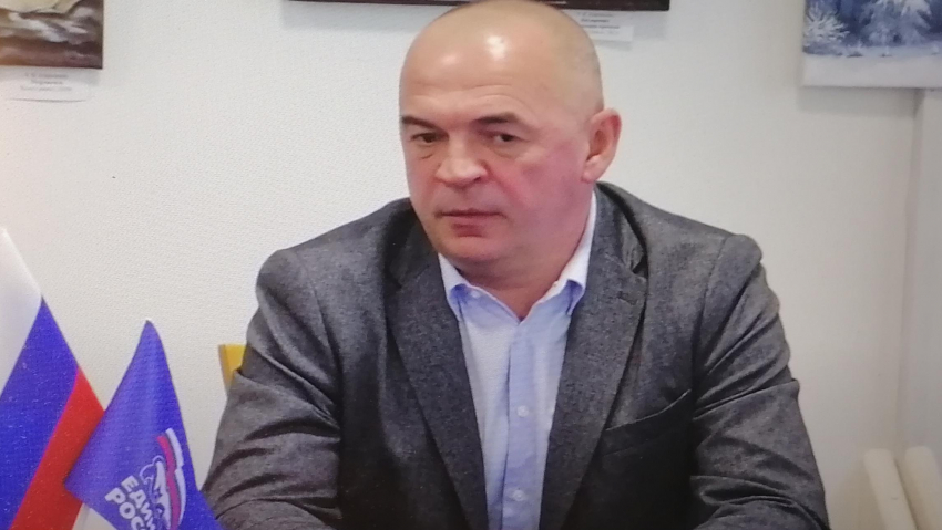Депутат камышан в Областной думе Дмитрий Крикунов заявил, что управляющие компании в Камышине начали поворачиваться лицом к жителям, но...