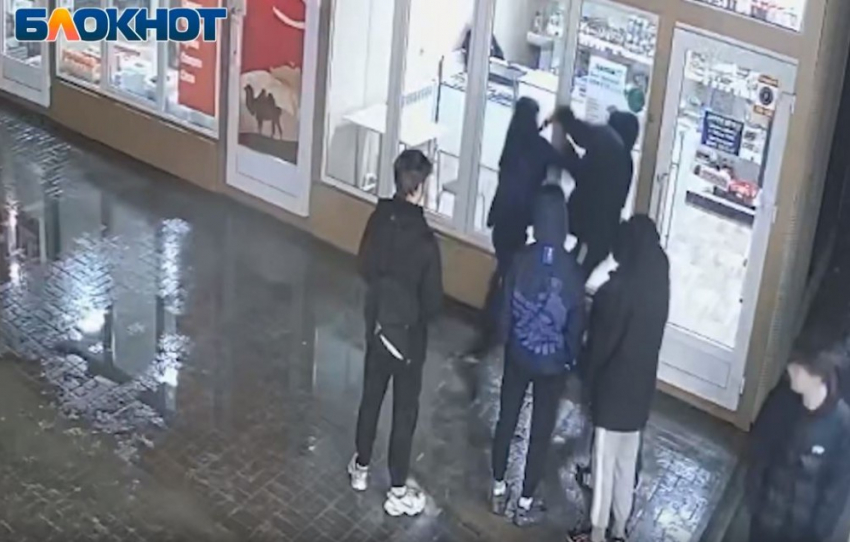 «Блокнот Волгограда» публикует видео убийства 16-летнего студента на Новодвинской (ВИДЕО)