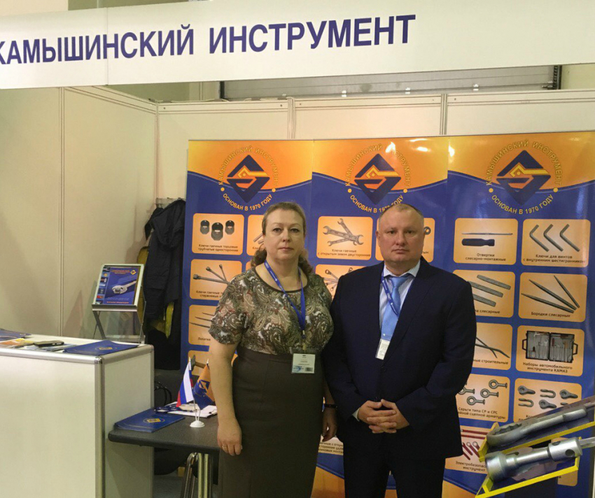 Камышинский завод слесарно-монтажного инструмента успешно заключает договоры на международной выставке в Москве
