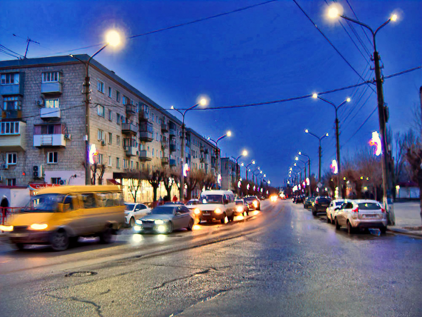 В Волжском акционируют погрязшую в долгах муниципальную автоколонну, камышинская пойдет следом?