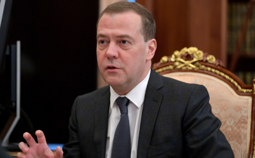 Что взбудоражило волгоградцев перед сегодняшним приездом Дмитрия Медведева в город-герой?