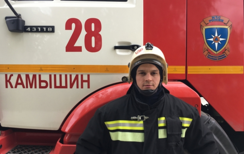 Начальник караула пожарно-спасательной части Камышина Сергей Романенко признан лучшим среди коллег