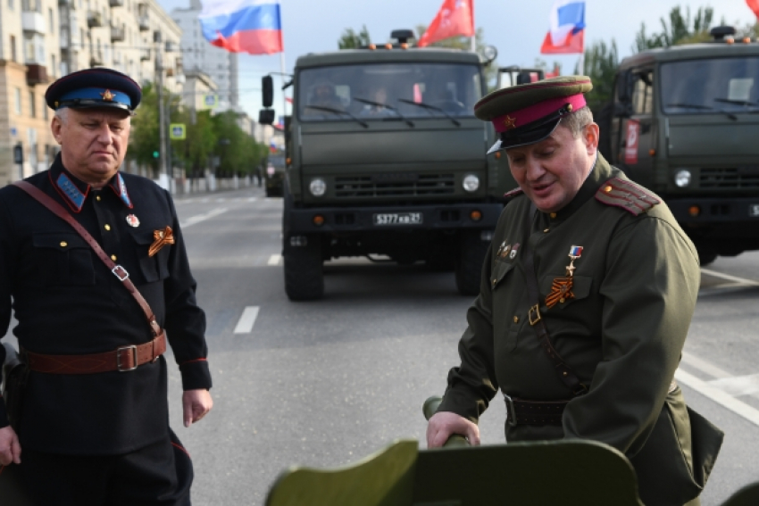 Бочаров и Кравченко перегнали автомобили для «Бессмертного полка», - «Волгоградская правда"