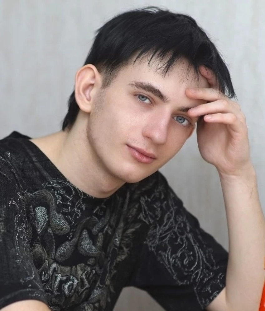 "Для чего художник  в век искусственного интеллекта?": юный живописец и автор эссе из Камышина стал победителем престижного фестиваля