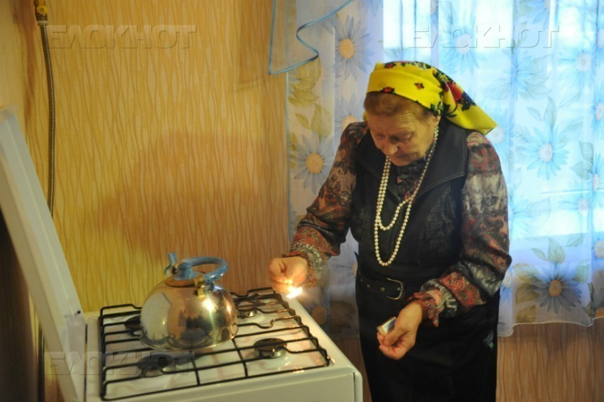 Жители многострадального дома по улице Рижской в Камышине так и живут без газа
