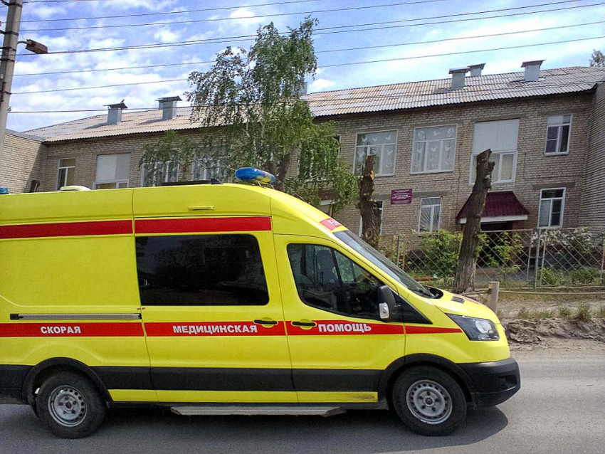 Волгоградские врачи смогли ювелирно удалить двум беременным пораженные болезнью органы