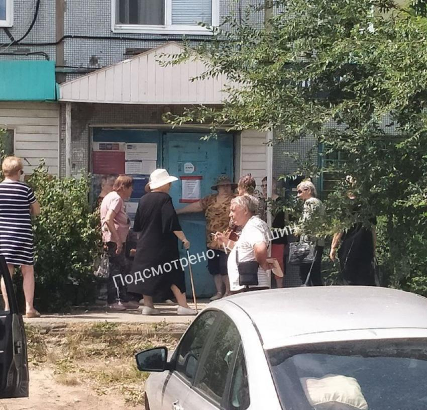 В Камышине озвучен странный комментарий, почему горожанам нельзя позвонить на почту