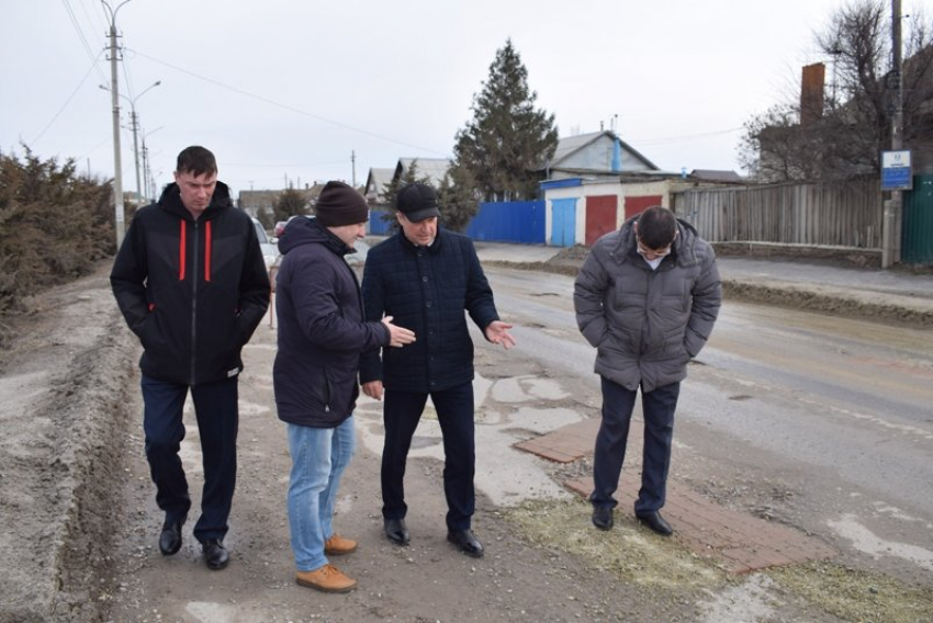 Пресс-служба Станислава Зинченко: в Камышине стартовал ямочный ремонт