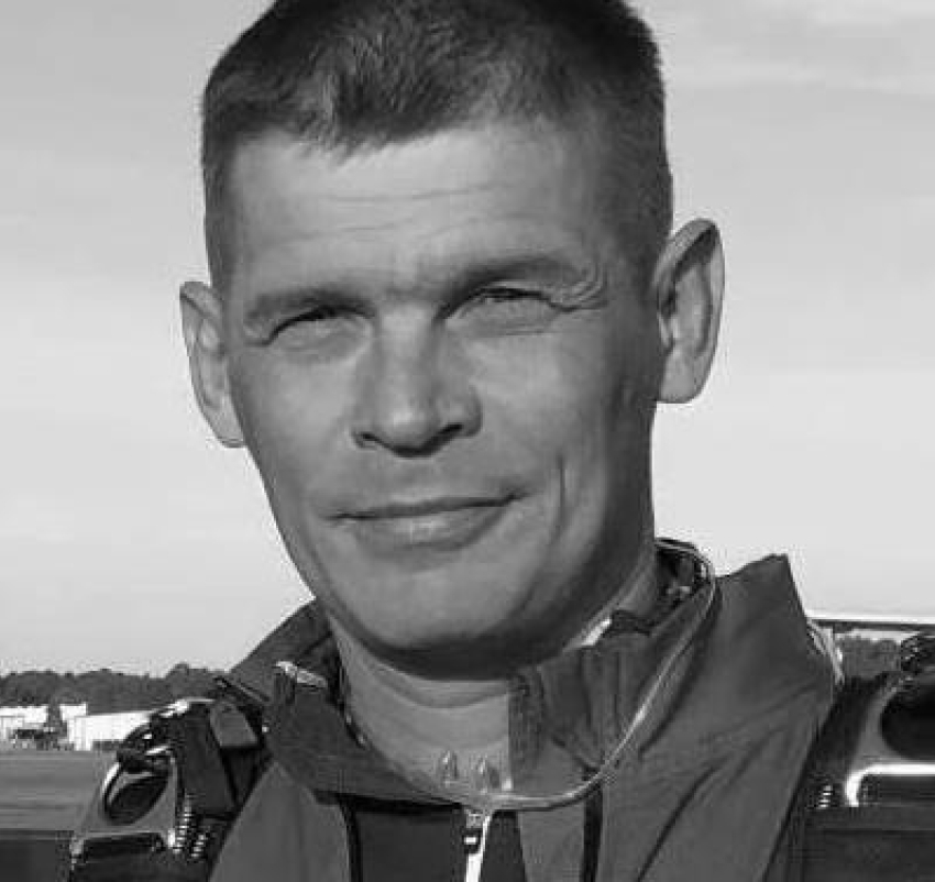 Опытный парашютист Сергей Сергиенко из Волгоградской области разбился насмерть под Рязанью 