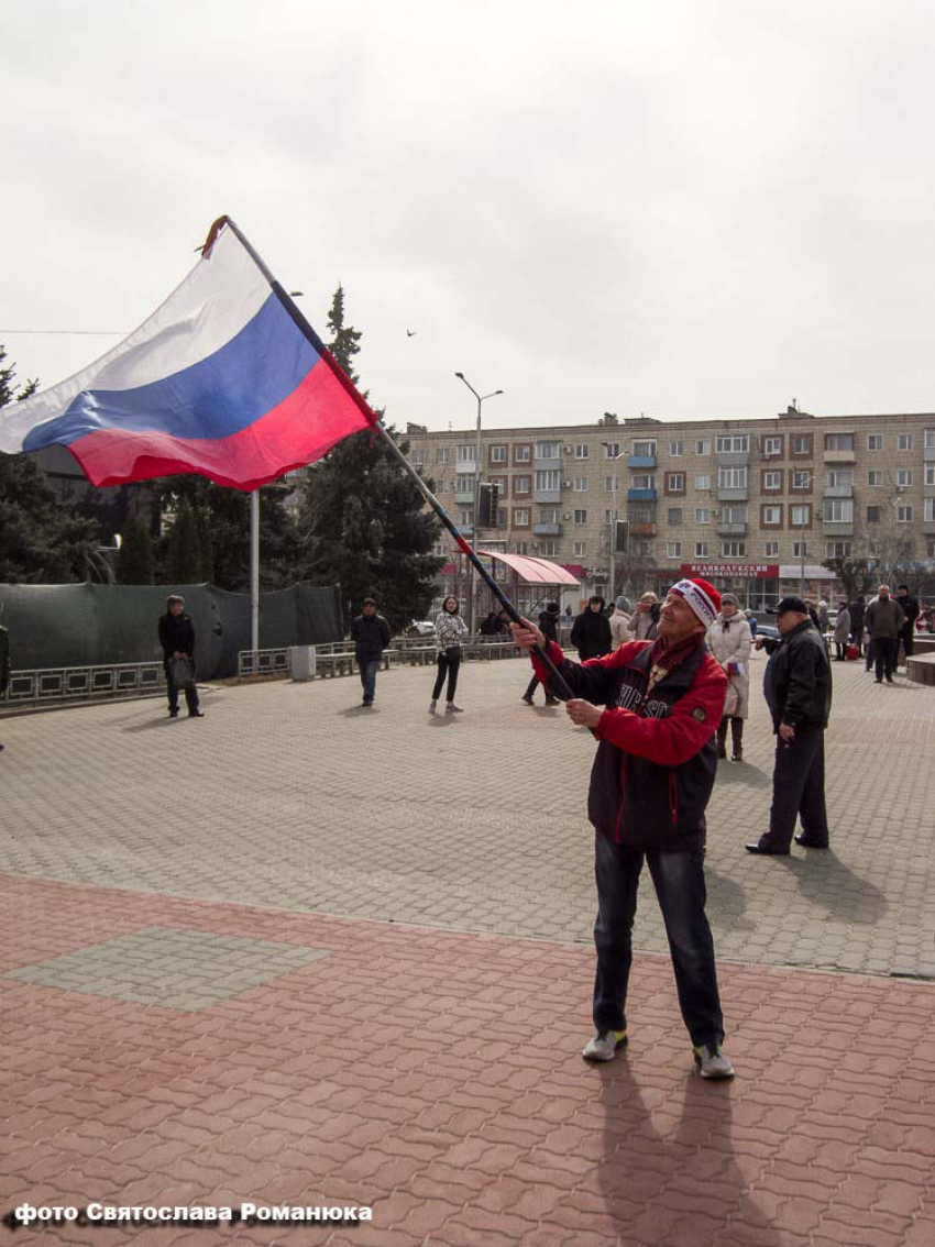 Избирательная комиссия Волгоградской области заверила списки претендентов, выдвинутых на выборы в Облдуму партиями по единому округу 