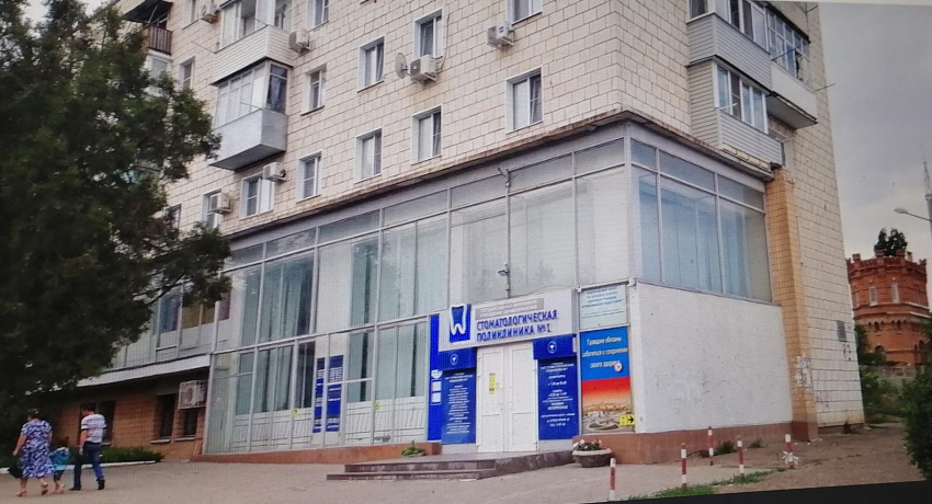 В Камышине профильного врача для детского отделения стоматологической поликлиники еще только ждут, но маленьких пациентов есть кому лечить и сейчас