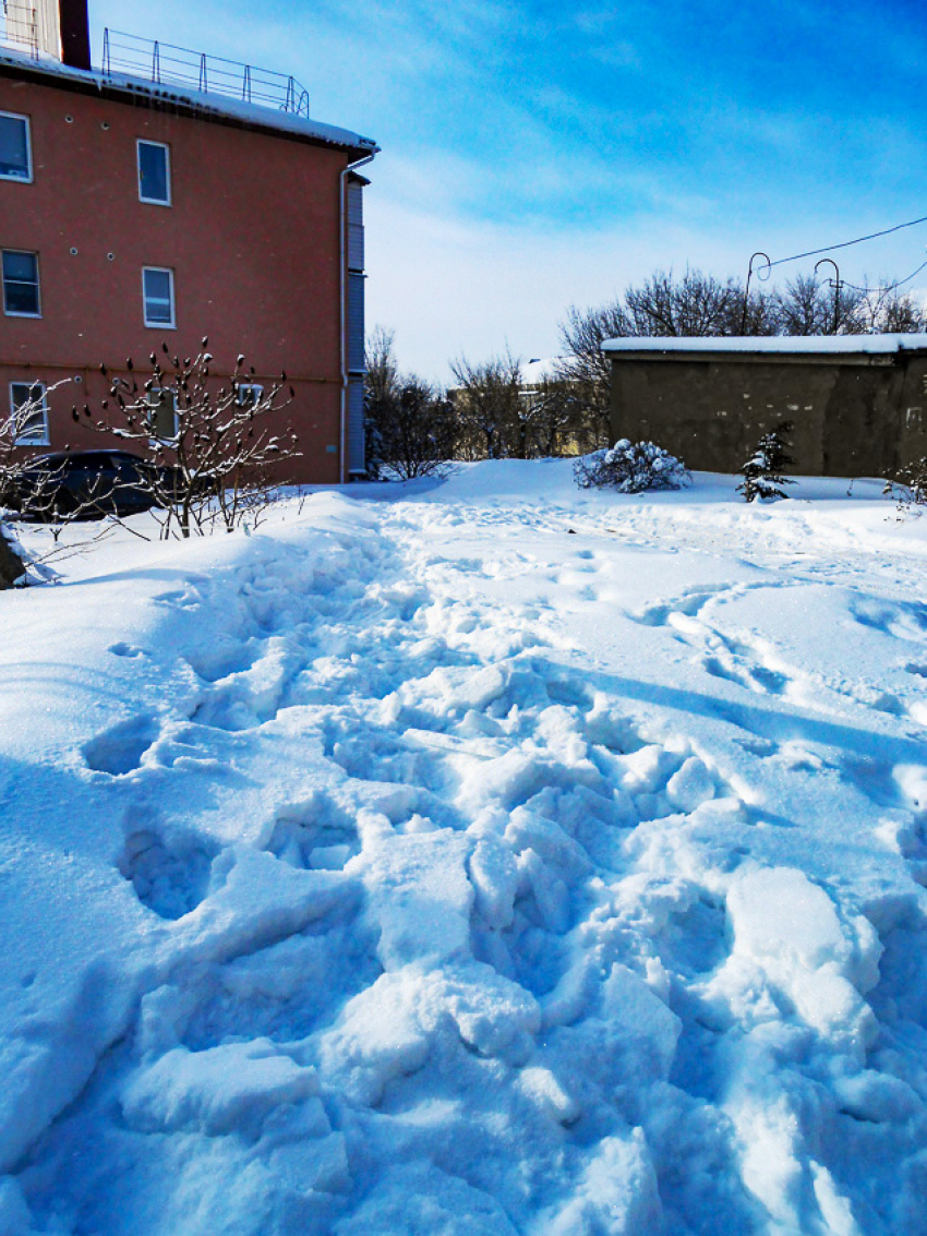 В девяти МКД Камышина отключают электричество энергетики сегодня, 10 февраля