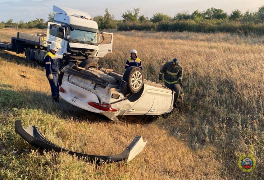 Родные четверых погибших в расплющенной иномарке на камышинской трассе посмотрят в глаза виновнику аварии в суде 