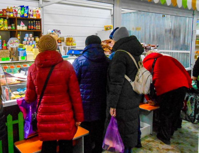 Пенсии и пособия досрочно перед Новым годом выплатят камышанам