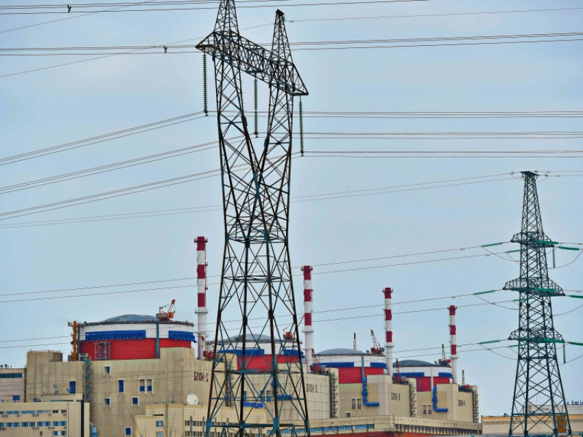 После утечки пара на Ростовской АЭС остановили второй энергоблок, расположенный в 175 километрах от Волгограда