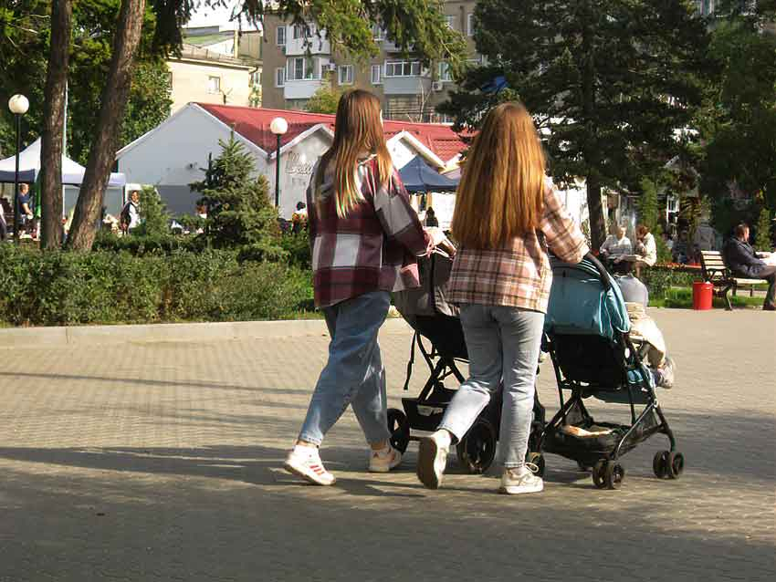 Молодые камышанки по-прежнему очень медленно «спешат» в роддом